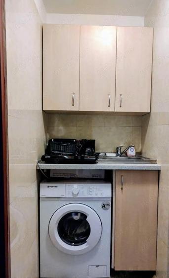 Proprietar inchiriez garsoniera renovata in Complex Studen?esc Timi?oara deasupra la Profi City - 3