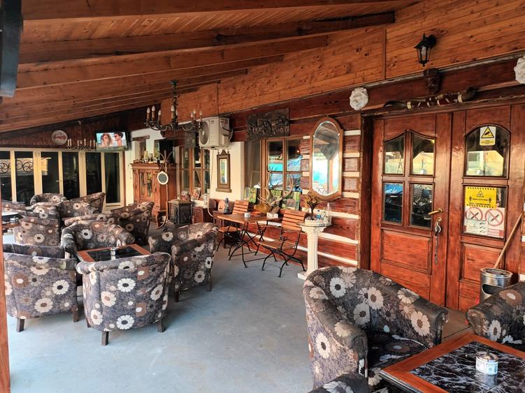 AFACERE SAU CASA DE VANZARE IN COMLOSU MIC - 3