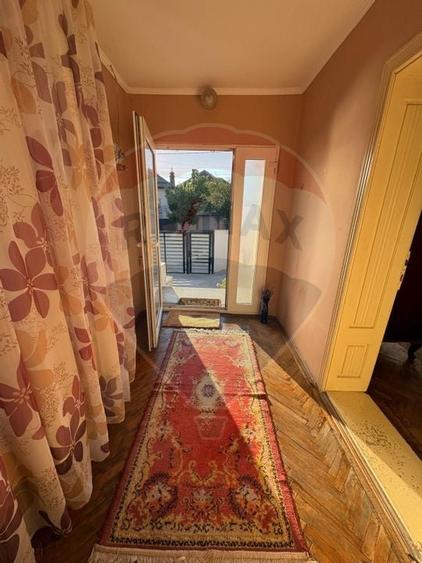 Casa / Vila cu 7 camere de vanzare in zona Central - 26