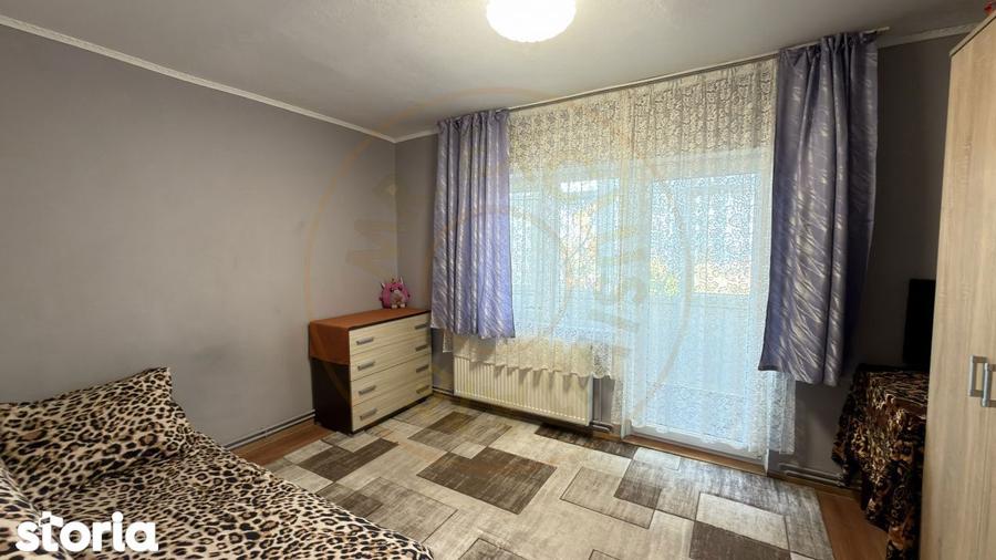 Apartament Decomandat 4 camere MV1, Etaj 1 - Str. Liszt Ferenc - Carei - 3