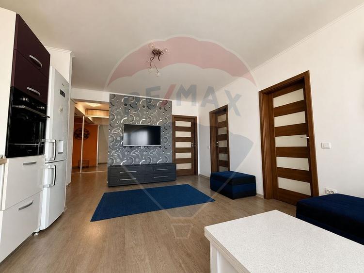 Apartament cu 3 camere de vânzare cu loc de parcare - 5