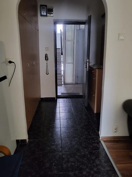 Dristor-rond Baba Novac, garsoniera, 5 minute metrou, PET FRIENDLY, bloc mixt - 4