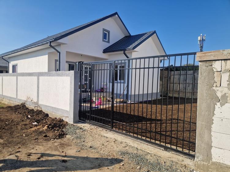 Agenție imobiliară vindem casă la sol în Lumina - 3