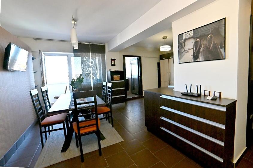 Apartament de vanzare, 4 camere, Rovine - Craiova - 3