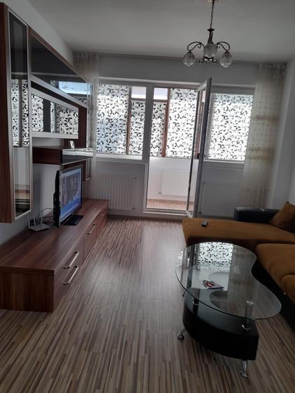 Proprietar inchiriez apartament 2 camere Militari Residence - 1