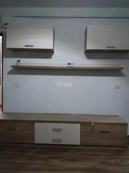 Garsoniera de vanzare in zona Soseaua Giurgiului
