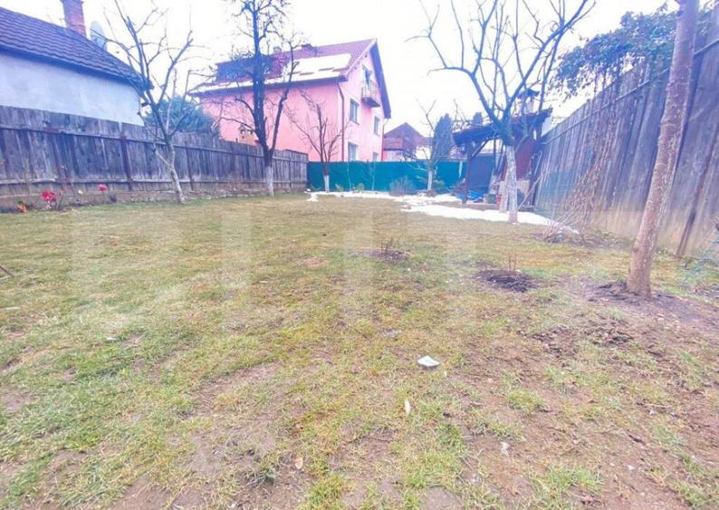 Casa de 630 mp si teren 600 mp, mobilata si utilata, zona Ce - 11