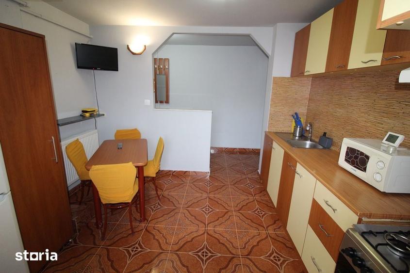 Inchiriez apartament 2 camere in Hunedoara zona Micro5-Dornica, etaj 2 - 1