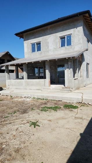 Casă individuală Domnești - curte 400 mp, 4 camere, utilități - 22
