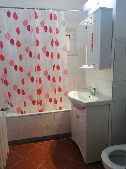 Inchiriez Apartament 4 Camere - Ultracentral - 2