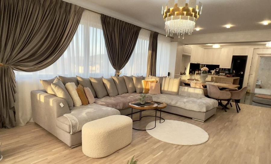 *PENTHOUSE cu vedere panoramica* (complet mobilat/utilat) - Bucium - 1