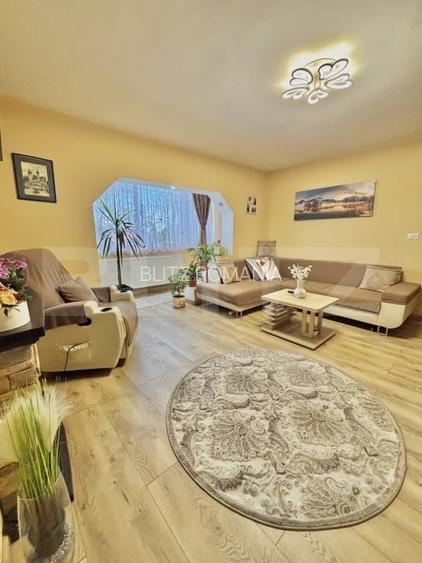 Apartament cu 3 camere, 2 bai, 2 logii, Etaj 1, Calea Buziasului