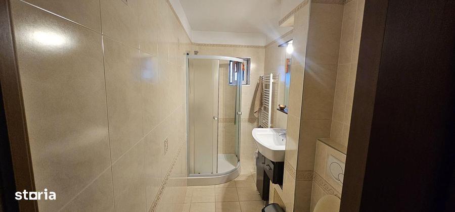 Apartament cu 2 camere decomandat zona Nicolina Catedrala Catolica et1 - 6
