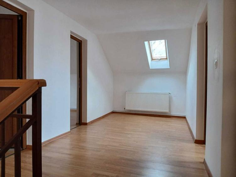 Inchiriez casa de 160 mp in Fagaras - 6