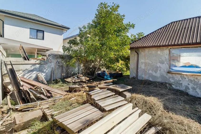 Teren intre case Bragadiru - 1