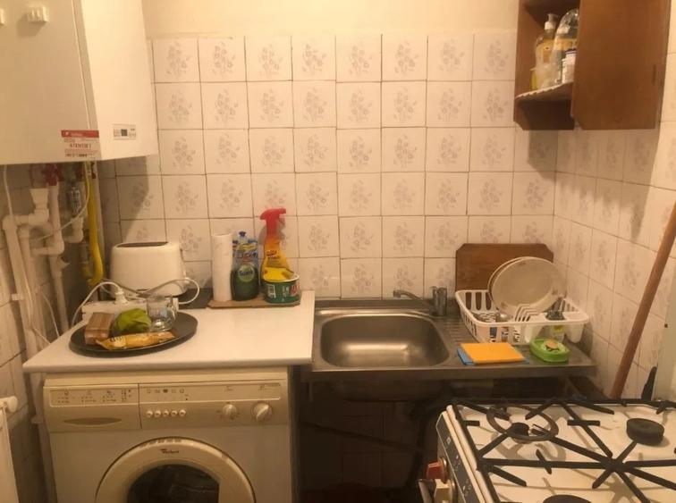 Apartament cu 1 camera, etajul 1/10, zona Podu Ros - 4