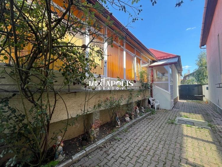 2 Case intr-o Curte/Zona Ultracentrala/Pretabil activitati Comerciale - 17