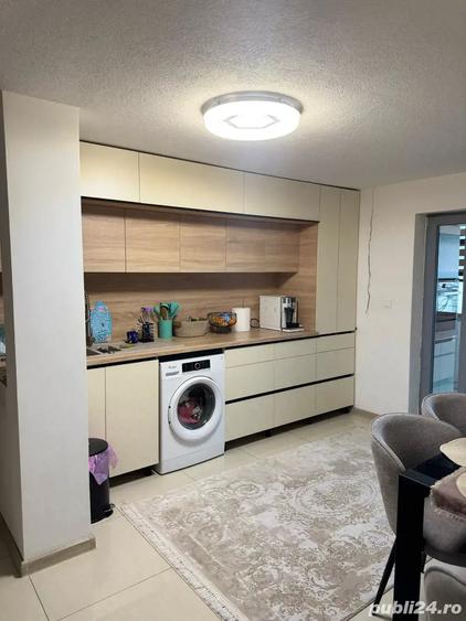 vand apartament cu 2 camere - 1