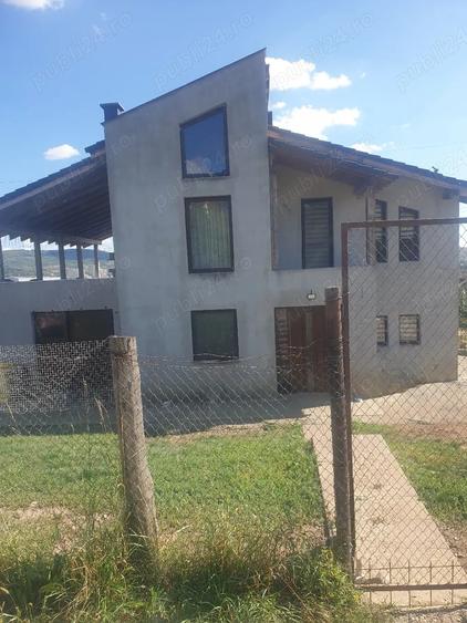 casa de vanzare - 1