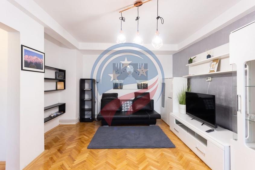 Apartament cu 2 camere ultracentral de inchiriat pe termen scurt (1-6 luni) - 1