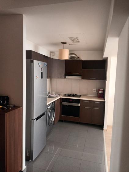 apartament in fostul hotel rin vitan ,doua camere - 8