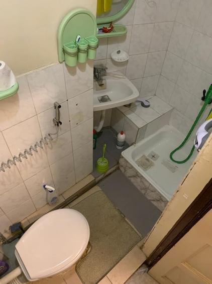 Apartament cu 4 camere decomandat în Unirii