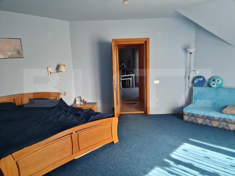 Vila D+P+M cu teren generos de 1000mp si vedere panoramica ! - 9