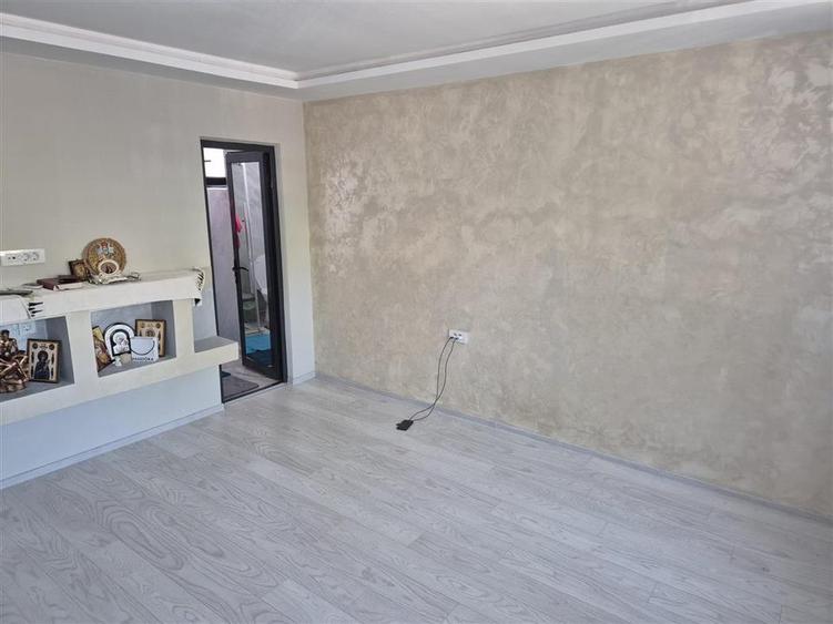 Centru, Bella Italia   Poem Cafe, 4 camere din Caramida, pretabil pentru 2 famil - 3