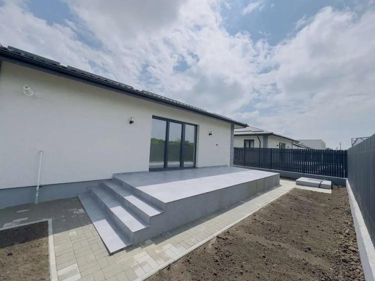 Casa in stil napoletan | Parter + pod  | Teren 500 mp | Pipera- Tunari - 1