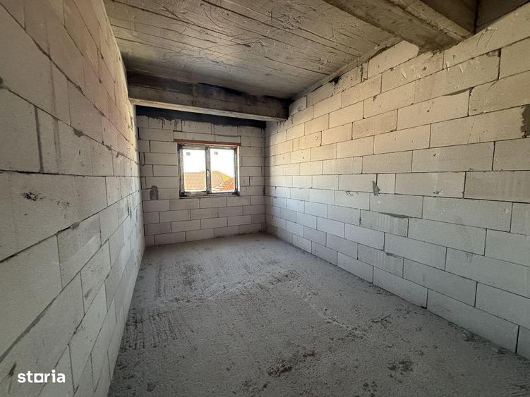 Casa moderna P+1E, structura solida si izolatie fonica. - 6