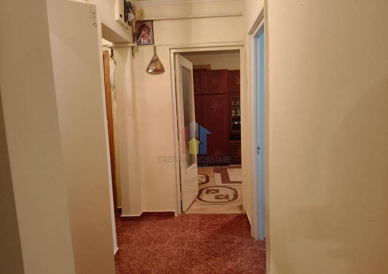 Apartament 2 camere ,etaj 2 Radu Negru balcon 7 m - 4