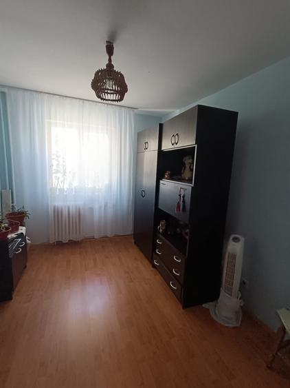 Apartament 3 camere, de vânzare, Mănăștur, strada Grigore Alexandrescu, 67 mp - 2