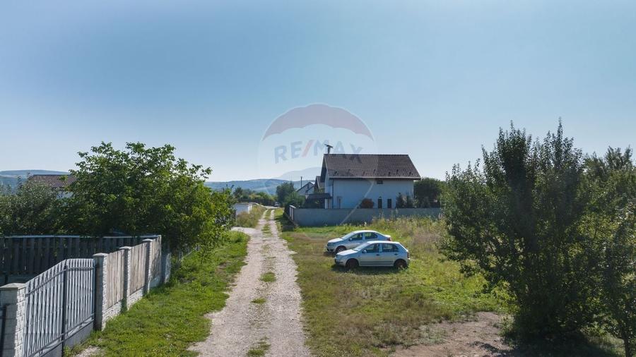 De vanzare teren intravilan Bod 828 mp cu autorizatie de constructie - 9