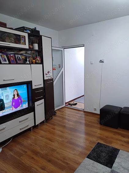 Vand apartament cu 2camere etaj 3 sau schimb cu apartament cu 3 4 camere - 4