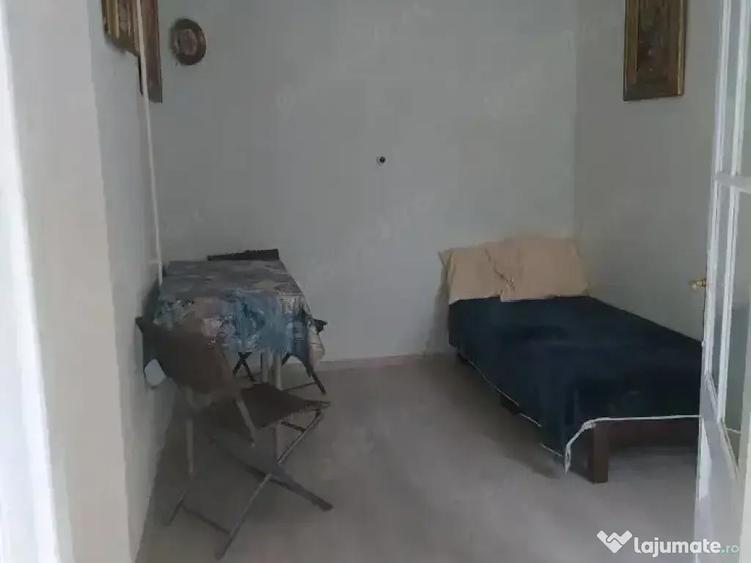 Inchiriez casa 3 camere zona Gradiste - 2