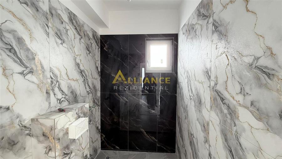 Casa Individuala - 3 camere - 2 bai - 371 mp teren - 14