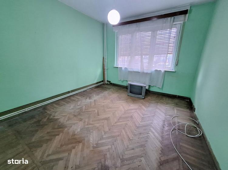 Apartament cu balcon si gradina, centrul Bacaului - 3