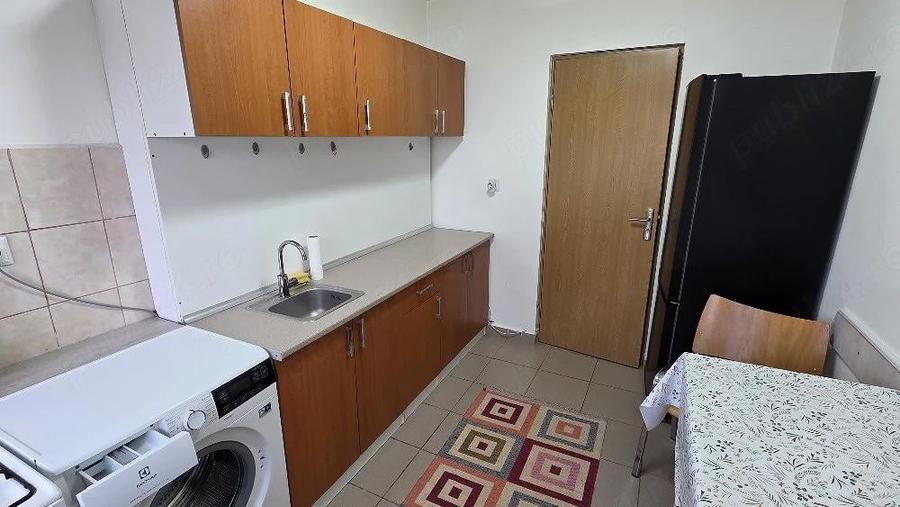 Inchiriez apartament 2 camere, et. 3, zona Hotel Roman - 8