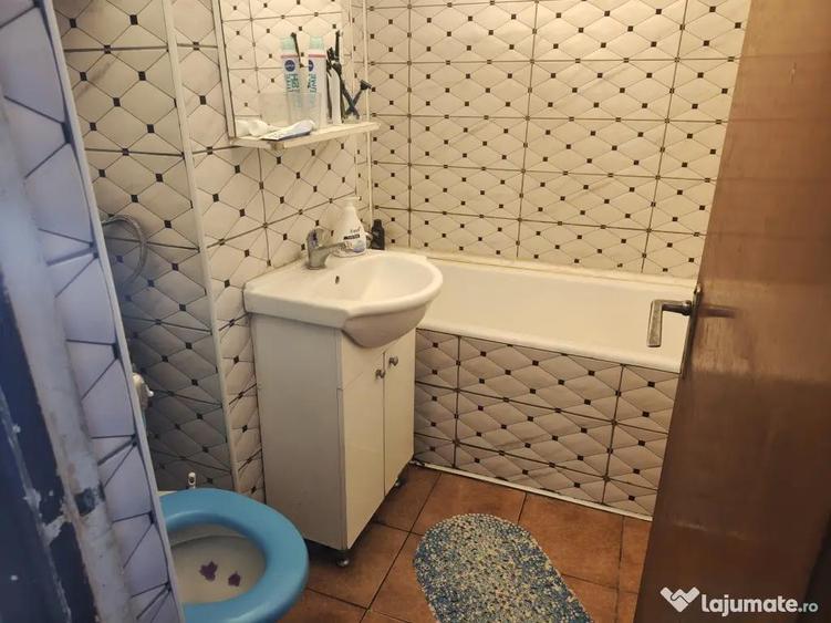 Apartament 2 camere vitan proprietar fara agentie - 4