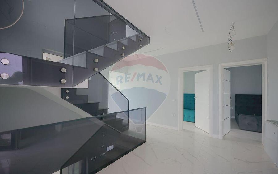 Apart Hotel - Pensiune, 18 Camere, Baile Felix, 1 Mai, V... - 1