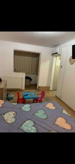 Proprietar, vand garsoniera Strada Posada, Etaj 2 - 3