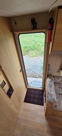 TEREN CU RULOTA FUNCTIONALA 924mp front 34ml - 10