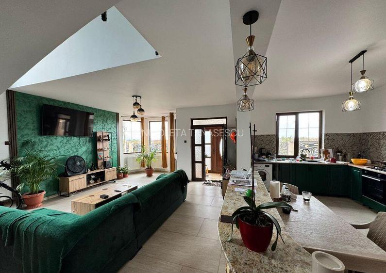 Vanzare Casa P+1 zona KM 5