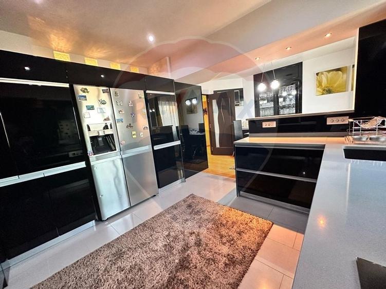 Apartament cu 4 camere- confort si eleganta! - 10
