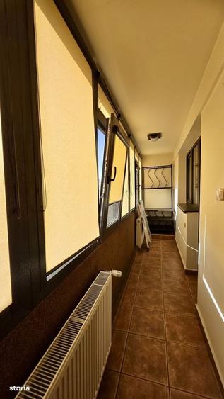 Apartament cu 3 camere, mobilat în Moșilor