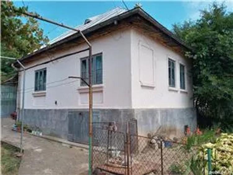 De vinzare casa cu teren in com.Bujoreni - 1