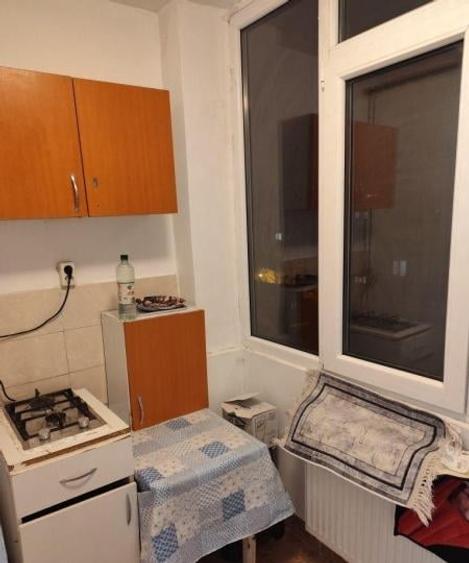Apartament 2 camere decomandate zona KM 5 - 1