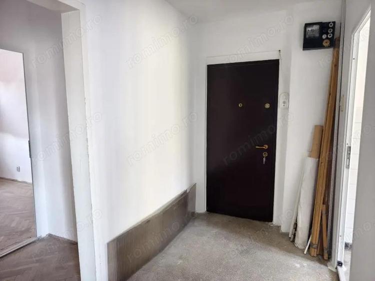 Apartament 3 camere decomandat - 11