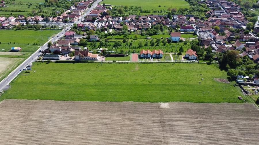 Teren plat P +4 Bran, panoramic munti, DN73, toate utilitatile - 12