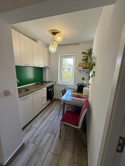 PIATA SUDULUI - SECUILOR , 2 camere micuț dar cochet,42 mp, IDEAL INVESTITIE - 10